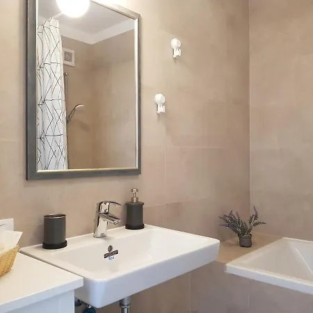 Alfinio Studio Coresi Apartment